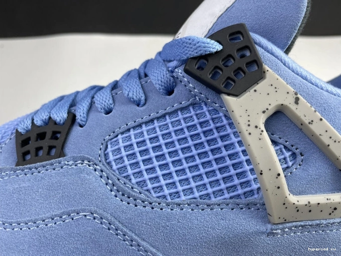 4 University CT8527-400 AIR Blue JORDAN 0720